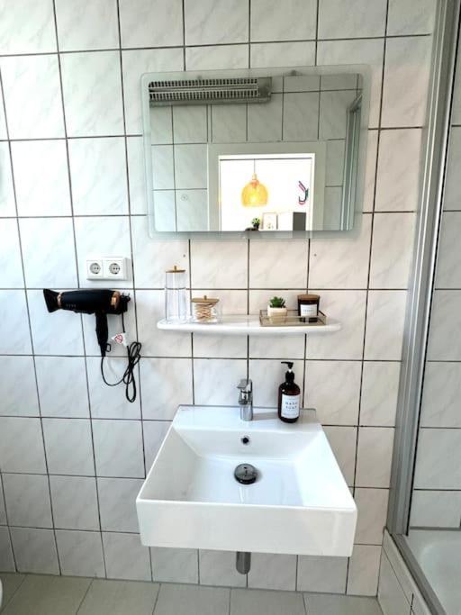 Apartment Zentrale Im Herzen Von Düsseldorf